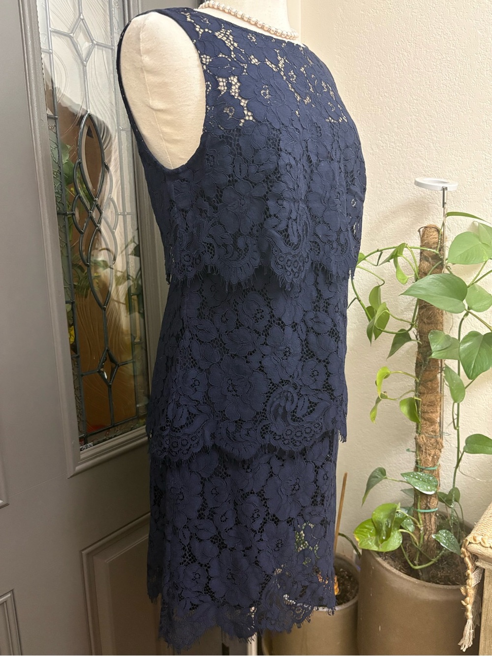 Lauren Ralph Lauren Navy Lace Sleeveless Shift Dress - Picture 4 of 7